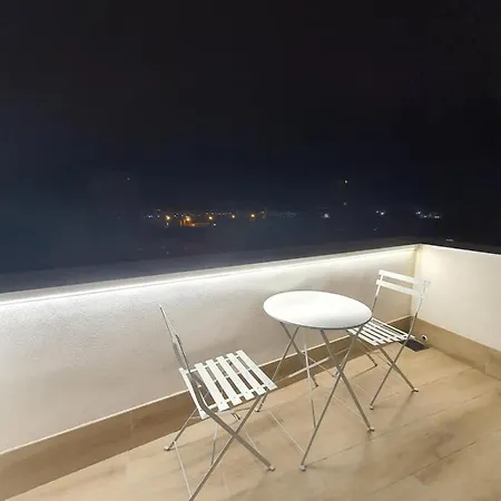 아파트 Sky Fleming 31 By Oktheway